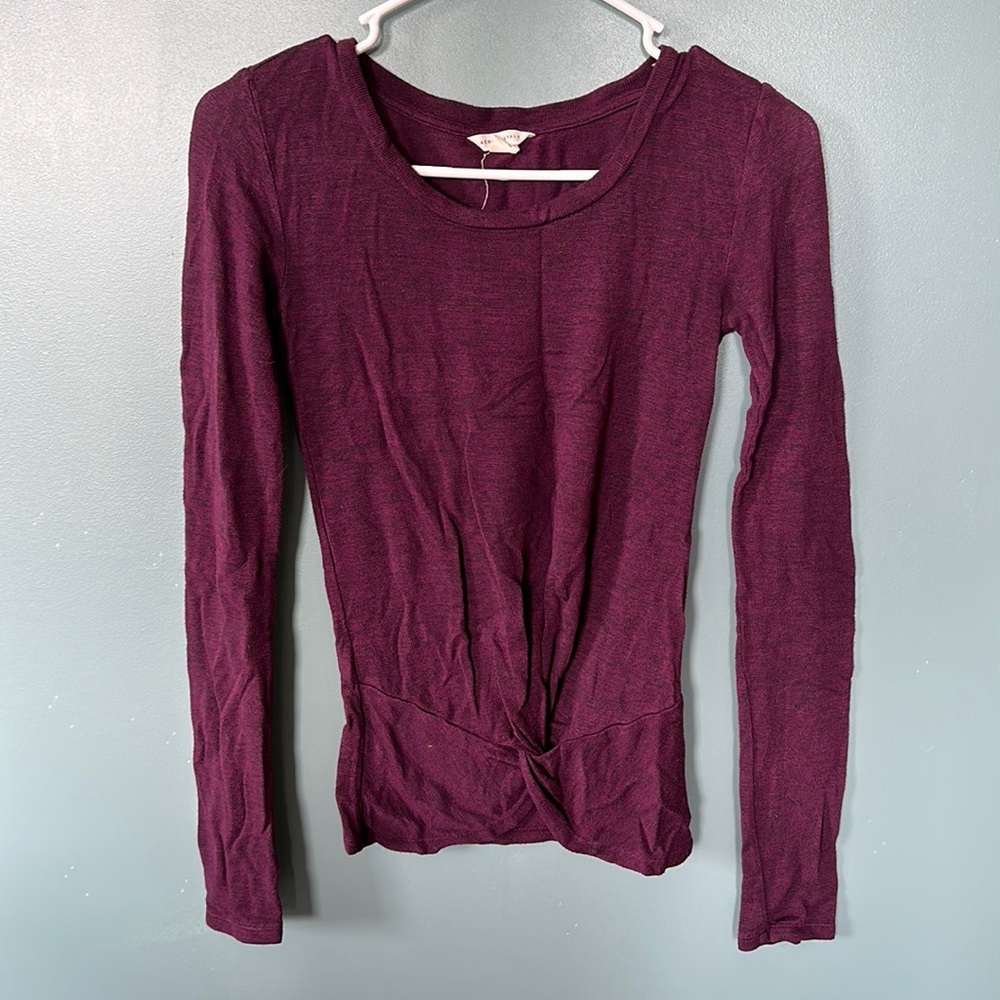 XS Sweater